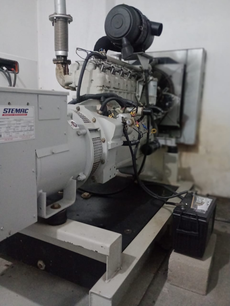Motor de gerador Stemac